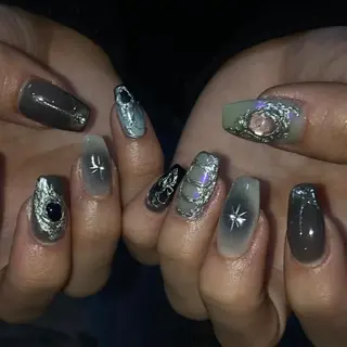 ネイル kana/モード ・グランジ໒꒱のネイルデザイン