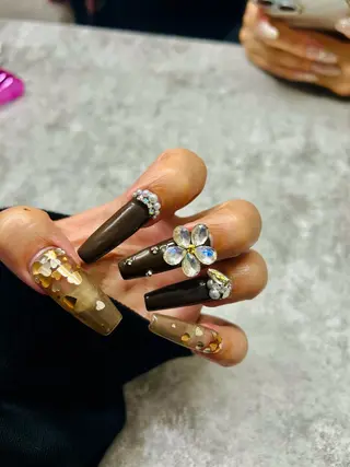 ネイル ネイルサロン ANELAのネイルデザイン