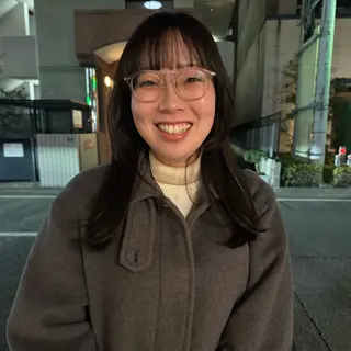 ロング カラー Lilu しずくのヘアスタイル