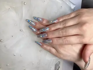 ネイル U·Mi nail salon所属・U·MI 上野御徒町店のネイルデザイン