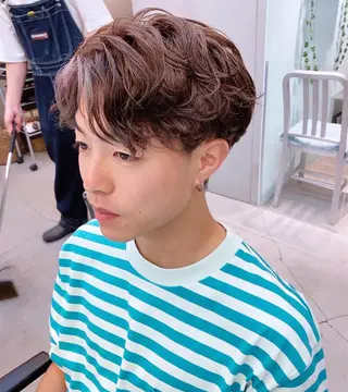 ショート カラー パーマ メンズ 岡野 静華のヘアスタイル