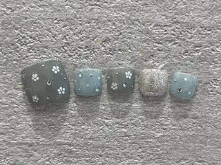 ネイル Laule’a 昭島店のネイルデザイン