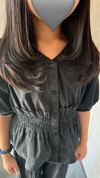 ロング Bish Yanaのヘアスタイル