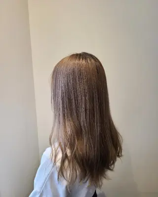 セミロング カラー 木村 直哉のヘアスタイル