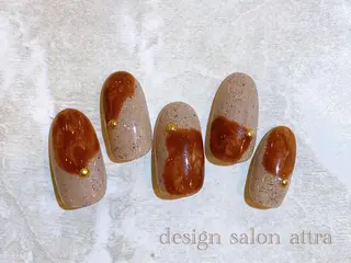 ネイル デザインサロン attra 本八幡店のネイルデザイン