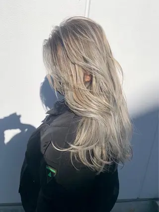 ロング カラー 🧸艶々韓国ヘア 🧁mizunaのヘアスタイル