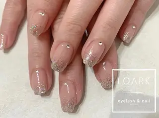 ネイル LOARK nail Rina🫧のネイルデザイン