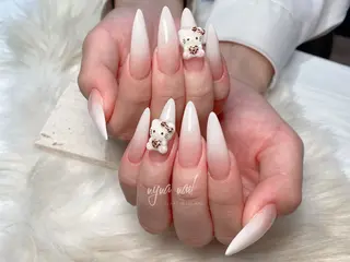 ネイル 長さ出し専門 nynaのネイルデザイン
