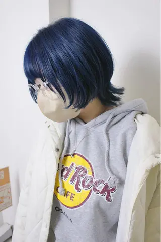 ショート カラー 土居 正季のヘアスタイル