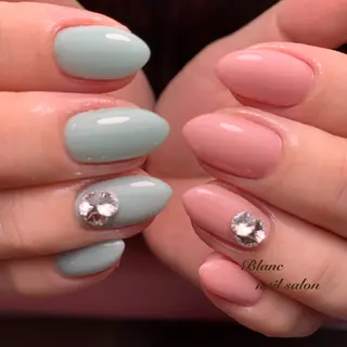 ショート Blanc ブランのネイルデザイン