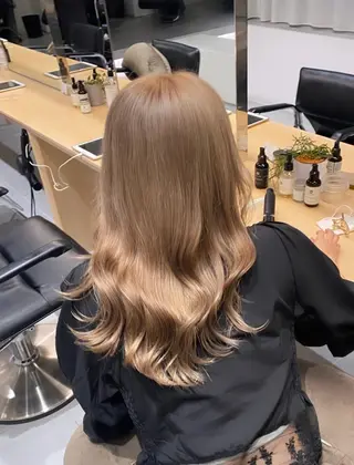 ロング カラー lulu.表参道所属・似合わせレイヤー✨️ RIEのヘアスタイル