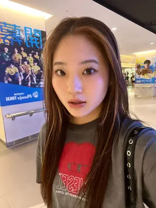 ロング カラー カット　パーマ ／シオンのヘアスタイル