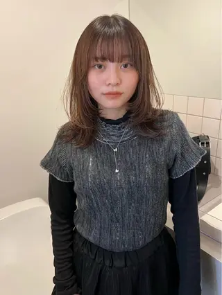 ミディアム runa/パーマ /ブリーチモデルのヘアスタイル