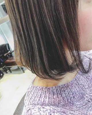 ミディアム ヨシダ トオルのヘアスタイル
