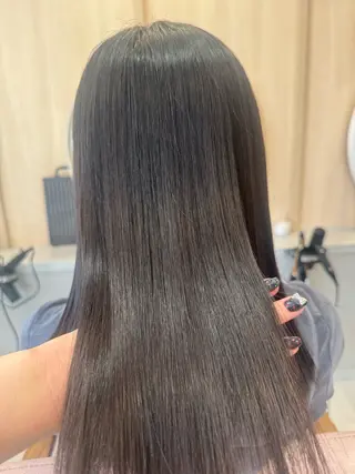 セミロング BELLE by revo所属・𝘀𝗮𝗲/ 艶髪/ショートボブのヘアスタイル