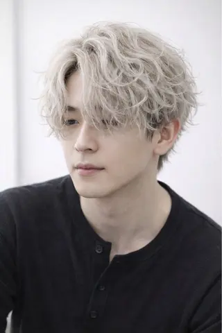 ミディアム カラー パーマ ヘアアレンジ メンズ ブリーチパーマ Coshoのヘアスタイル