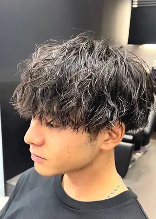 ショート パーマ メンズ 🦩パーマン🦩佐藤 航太のヘアスタイル