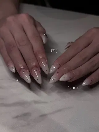 ネイル mikoto 🎀 韓国ネイルのネイルデザイン