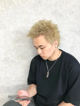 ショート カラー ショート、韓国メンズ ヘアのかつらぎのヘアスタイル