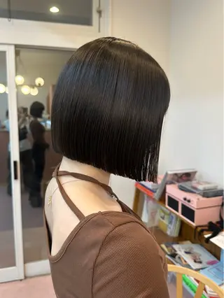 ミディアム 安井 美咲希のヘアスタイル