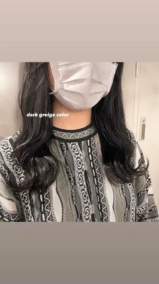 ロング カラー パーマ ヘアアレンジ メンズ キッズ ネイル マツエク・マツパ アイブロウ 透明感カラー・レイヤ ー🎀amika🎀のヘアスタイル