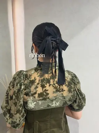 ヘアアレンジ monaヘアアレンジ 🎀/お呼ばれのヘアスタイル