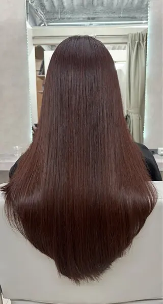 ロング ROW札幌(ロウサッポロ)所属・ＲＯＷ札幌 TAKAKOのヘアスタイル