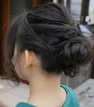 ミディアム 大人の艶髪✂️ 矢崎美紀のヘアスタイル