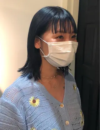 ミディアム カラー NOUN所属・eri kinjoのヘアスタイル