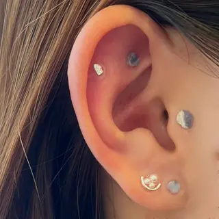 ハーブ 耳ツボ Smooかほく店のエステ・リラクイメージ