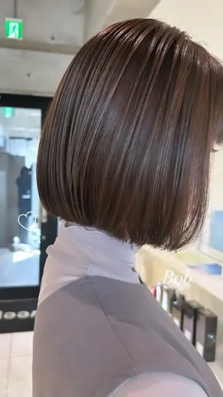 ショート カラー にった みずきのヘアスタイル