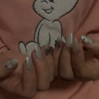 ネイル 爪塗屋 さんのネイルデザイン