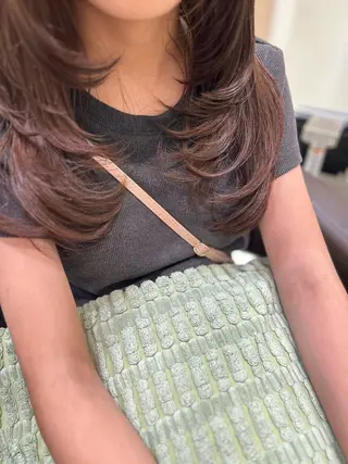 ミディアム カラー Ash 戸田公園店のヘアスタイル