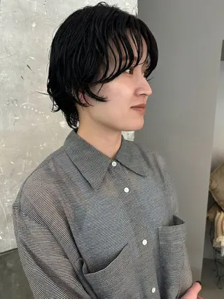 ショート ami/大阪/暖色 /レイヤーカットのヘアスタイル