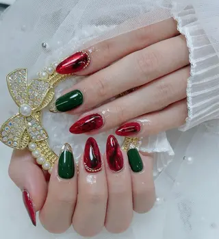 ネイル Miouミオン ネイルサロンのネイルデザイン