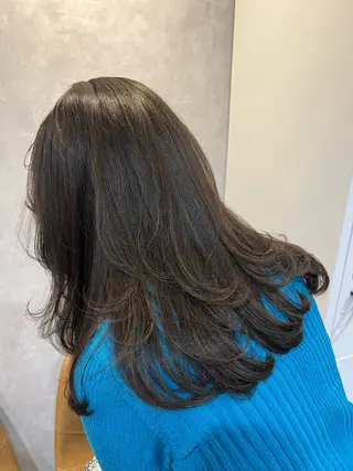 ロング 中村 ひなたのヘアスタイル