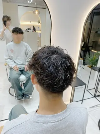 ミディアム 艶髪・透明感カラー・ 韓国ヘア・Yuriのヘアスタイル