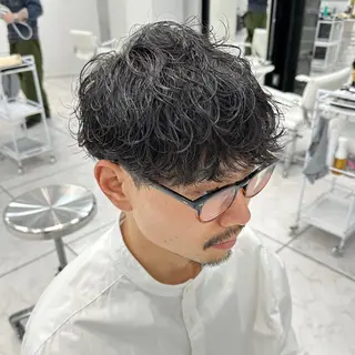 ショート パーマ メンズ 水谷 璃温のヘアスタイル