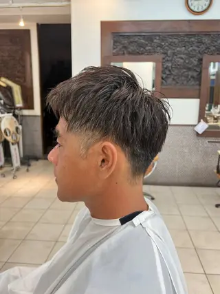 メンズ 白髪ぼかし脱白髪染め 大塚綾のヘアスタイル