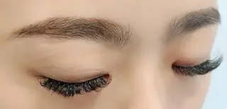 マツエク・マツパ アイデザイナー Key(ケイ)の眉毛・アイブロウイメージ