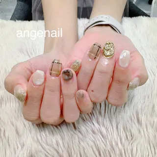 ネイル オーナーネイリスト MAKIのネイルデザイン