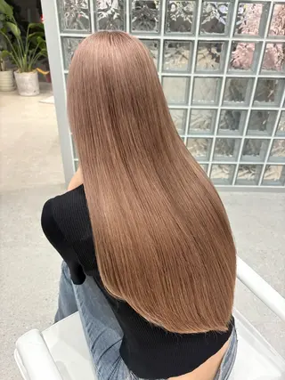 カラー AIKA🤍 カットモデル募集🫧のヘアスタイル