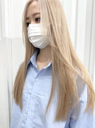 ロング カラー kai .のヘアスタイル