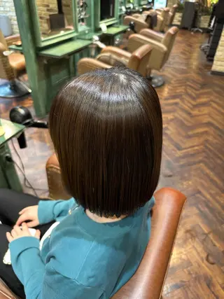 ショート Monan 新宿所属・ケイジ✨透明感 /艶カラー✨のヘアスタイル