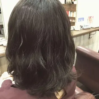 ミディアム カラー パーマ embrace エンブレイスのヘアスタイル