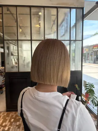 ショート Lolonois 森ノ宮/RINのヘアスタイル