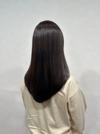 セミロング カラー 亀井 結夏のヘアスタイル