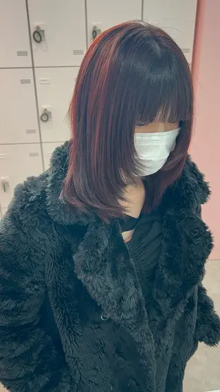 ロング カラー エフェクトブリーチ／ レイヤーカット／翔のヘアスタイル