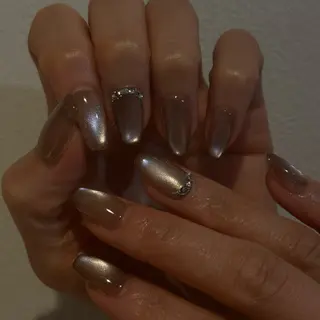 ネイル fameu / hinaの眉毛・アイブロウイメージ