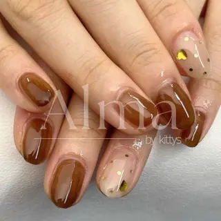 ネイル Alma by kittys 谷保店所属・Alma chitoseのネイルデザイン